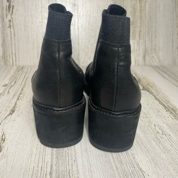 Eileen Fisher Chelsea Wedge Washed Leather Bootie Black Size 9.5 - Picture 4 of 8